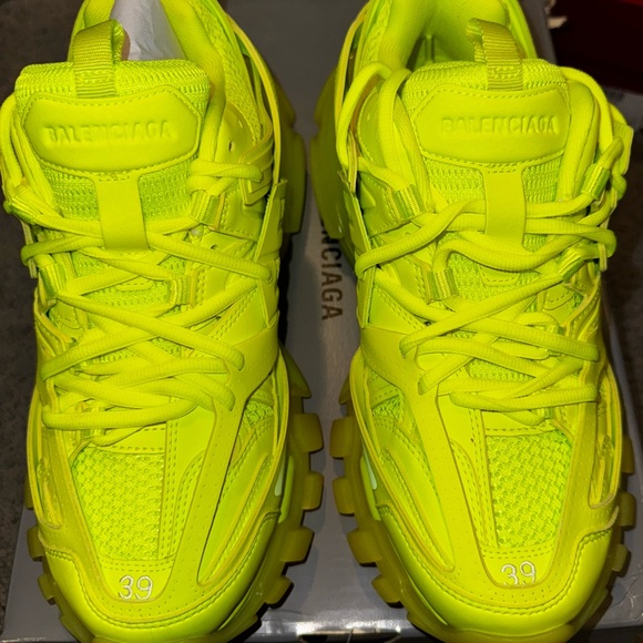 Balenciaga Track Sneakers Women’s sz 9   Fluorescent Yellow Clear Sole Authentic - Picture 7 of 7